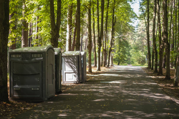 Best Luxury portable toilet rental  in Westwood Lakes, FL